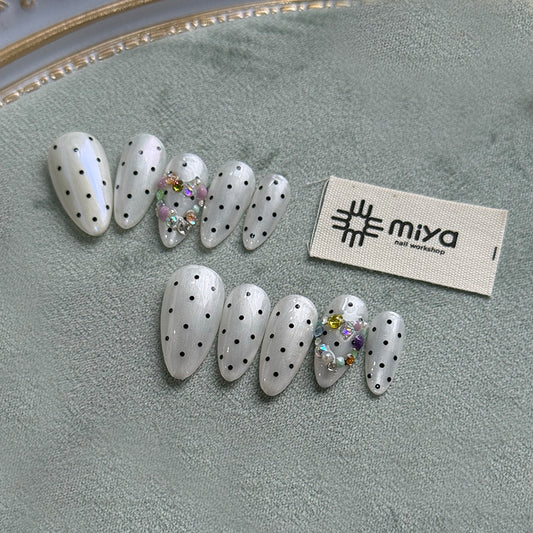 Press-On Nails Hand made